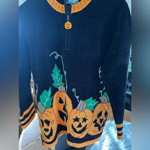 Quacker Factory NWT chenille pumpkin 3/4 zip Halloween Sweater